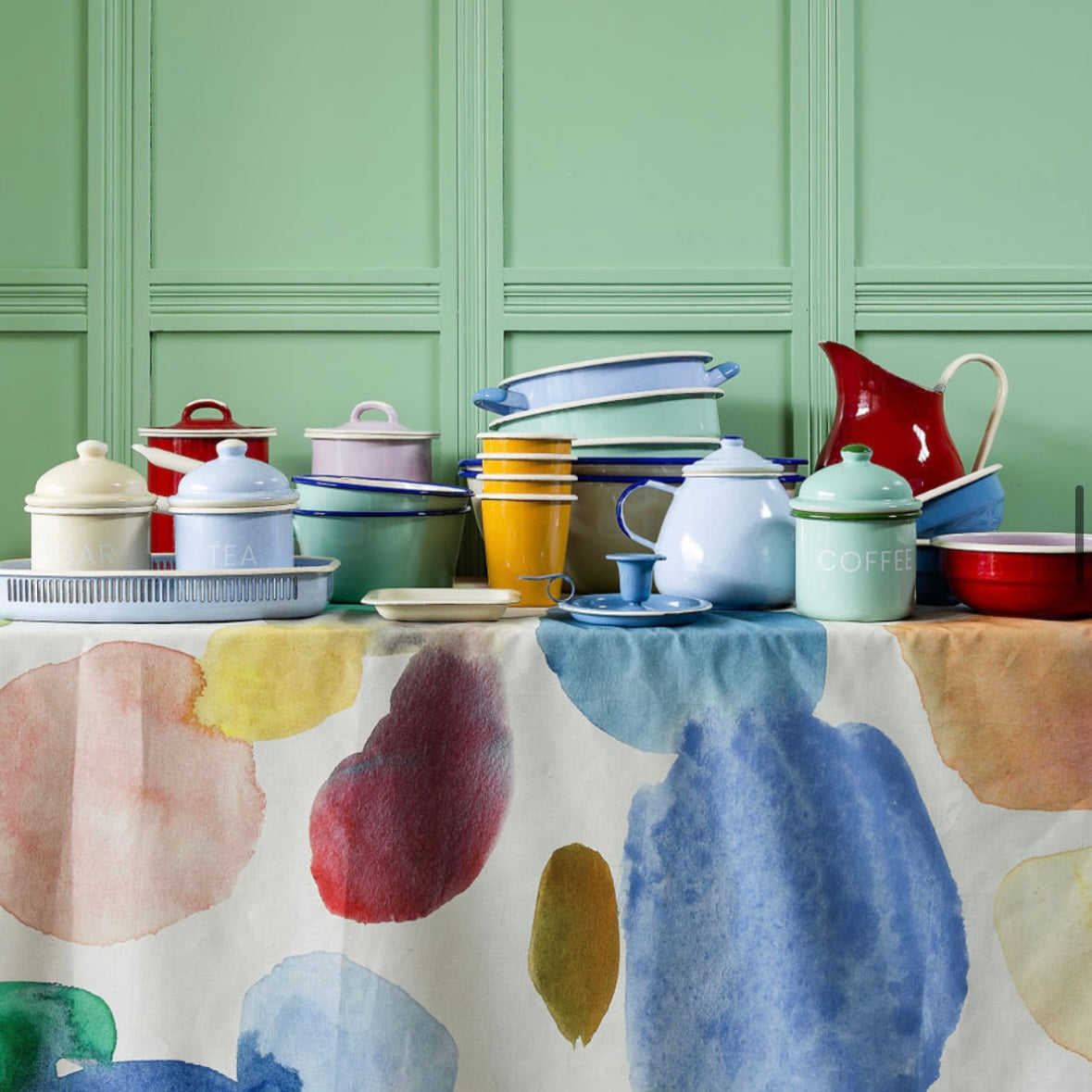 Enamel – Bluebellgray